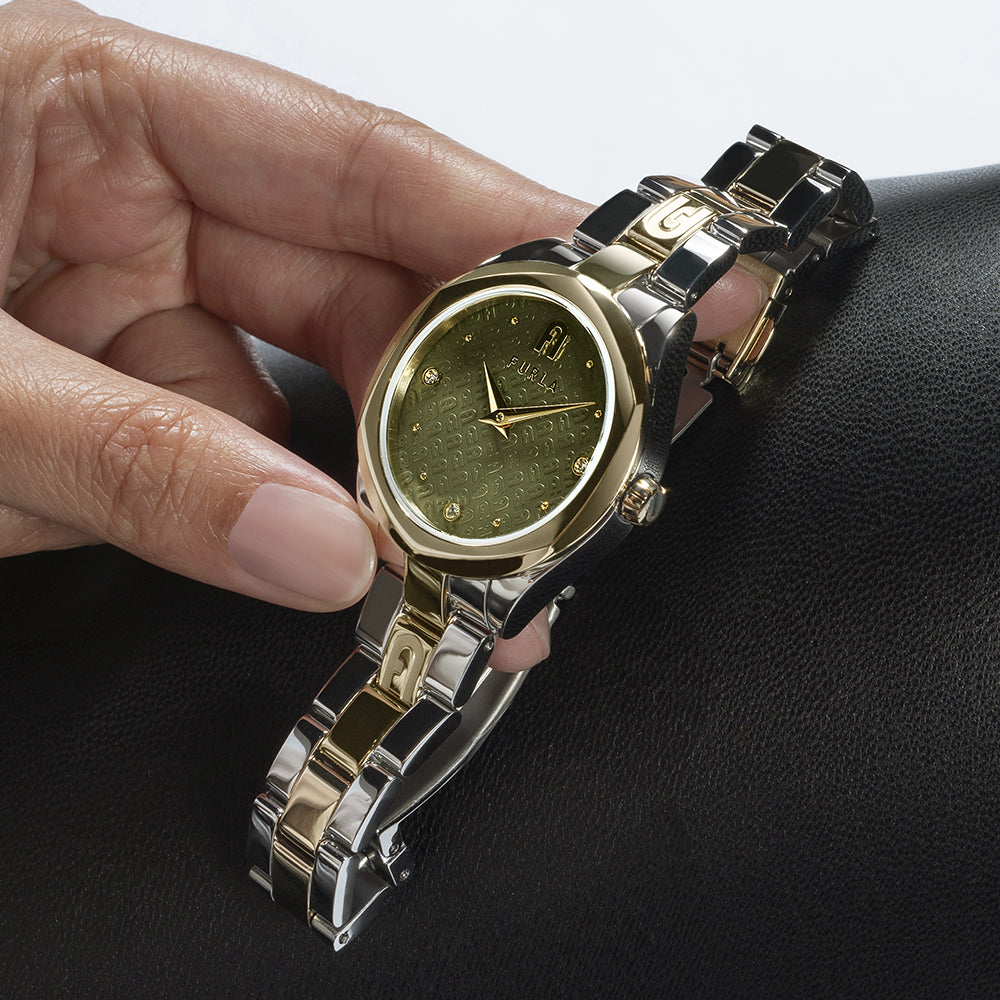 【国内即納】FURLA FURLA TVSHAPE WW00048010L4 Furla Unveils New Creative Hub Progetto Italia and Linea